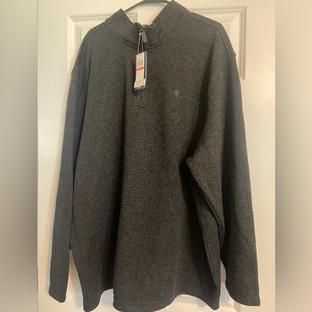 Men’s 1/4 zip fleece.  New With Tags.